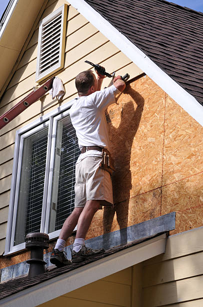 Best Hoarding Cleanup  in Earlimart, CA